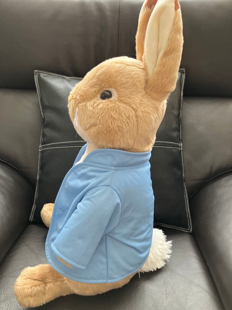 ピーターラビット　特大サイズ　ぬいぐるみ