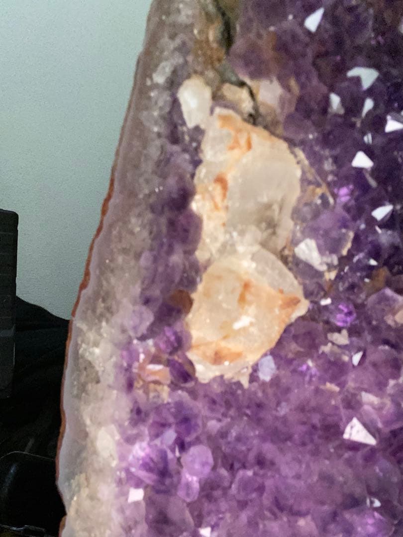 【引取限定】大型 アメジストドーム 紫水晶 原石 台座付き 高さ約57cm