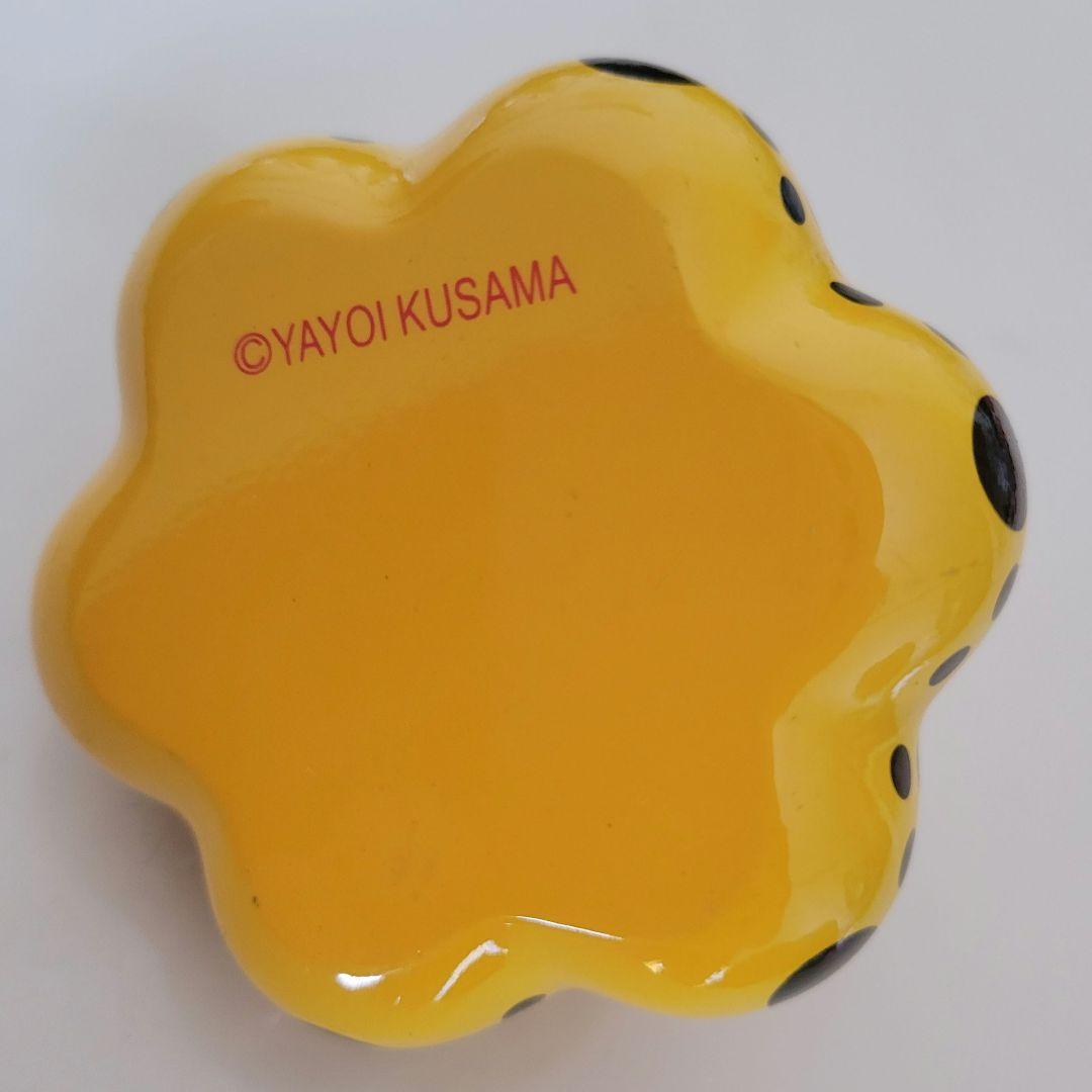 草間彌生かぼちゃペーパーウェイト