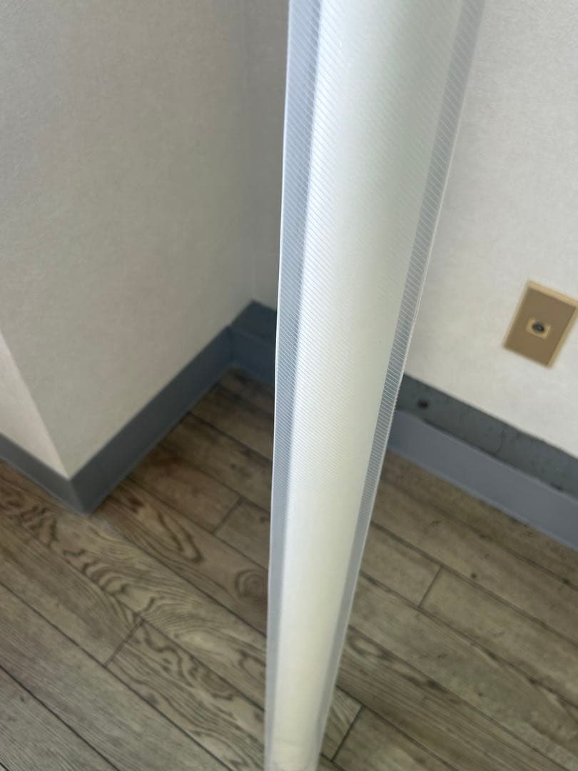 ロールスクリーン 180cm x 180cm アイボリー