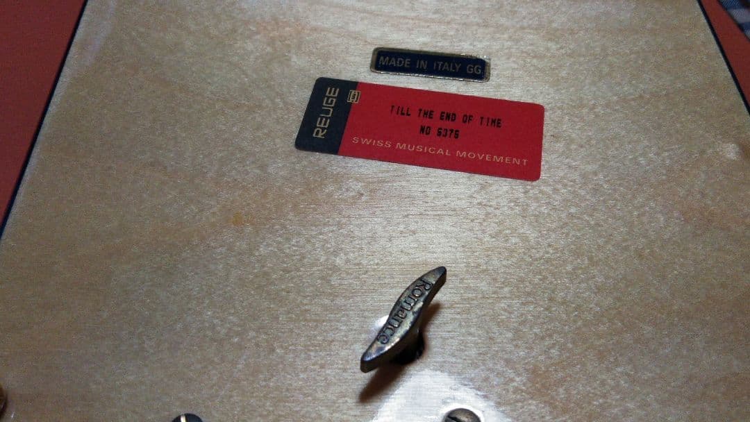 REUGE オルゴール ジュエリーボックス 宝石箱 スイス製 Romance