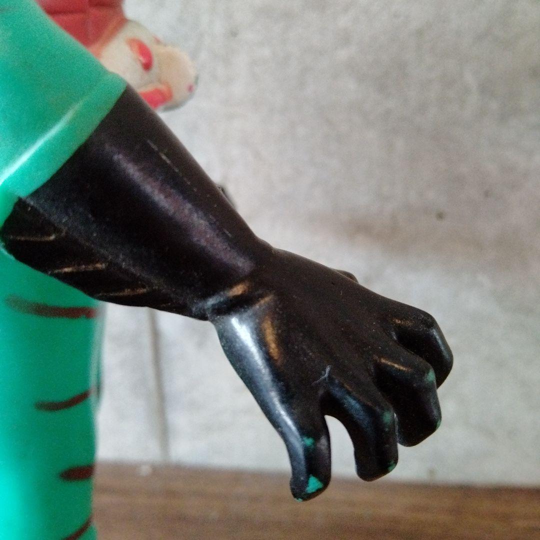 当時物仮面ライダーアマゾンソフビ無版権パチ約23センチ - メルカリ