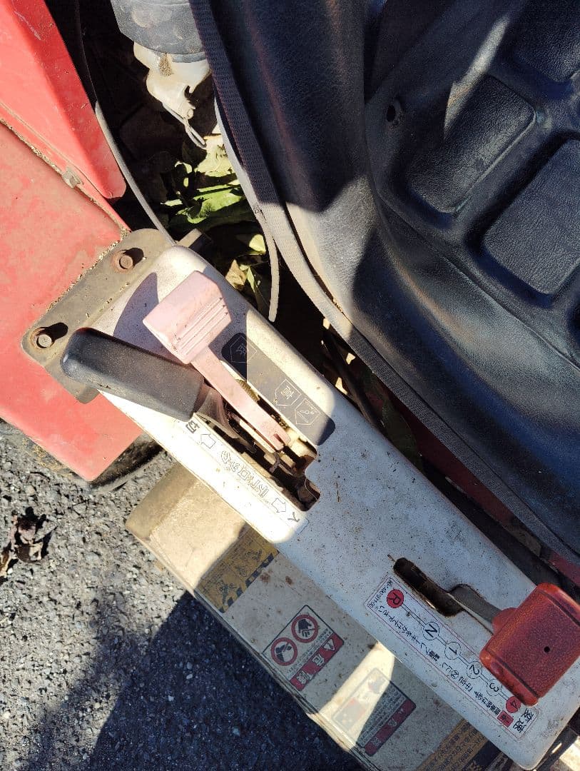 乗用モア　ラビットモアRM85B