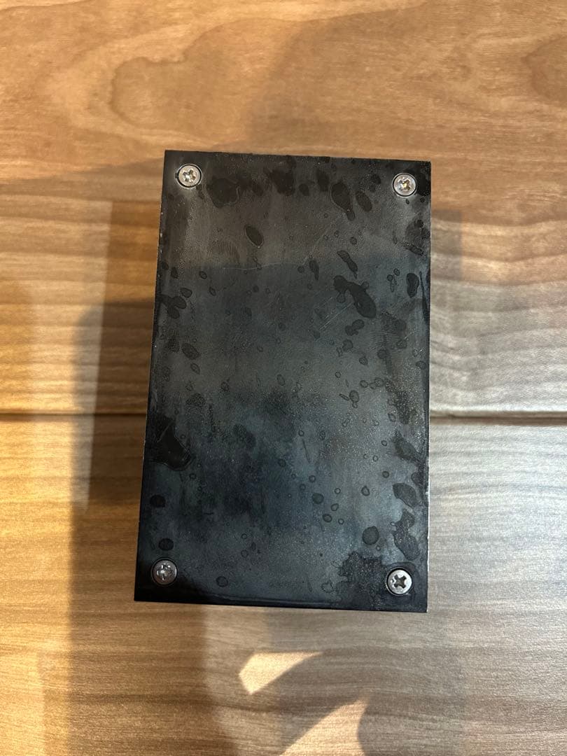 HATA (ハタ) / MIREILLE Chevalier