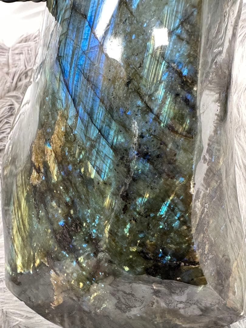 ラブラドライト 原石　6.7kg　天然石　鑑賞石　パワーストーン