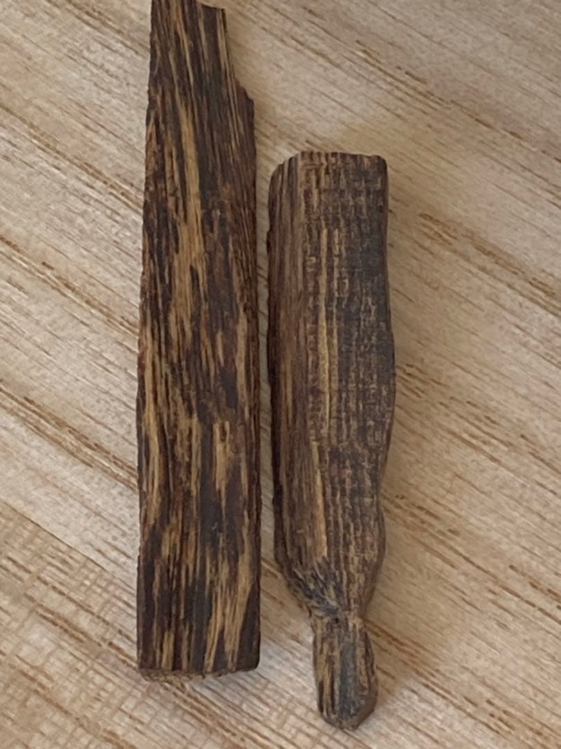 沈水 沈香 香木 極上タニ　2.85グラム