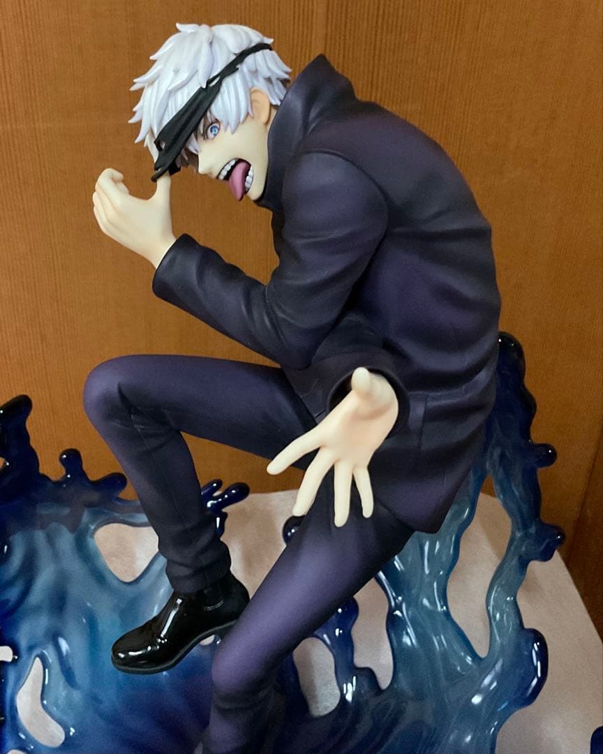 呪術廻戦 五条悟 渋谷スクランブルフィギュア PVC製塗装済み完成品