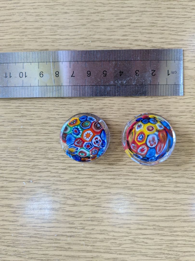 ヴェネチアン硝子❋未使用ミルフォリアカラフルなガラス製箸置き2個セット