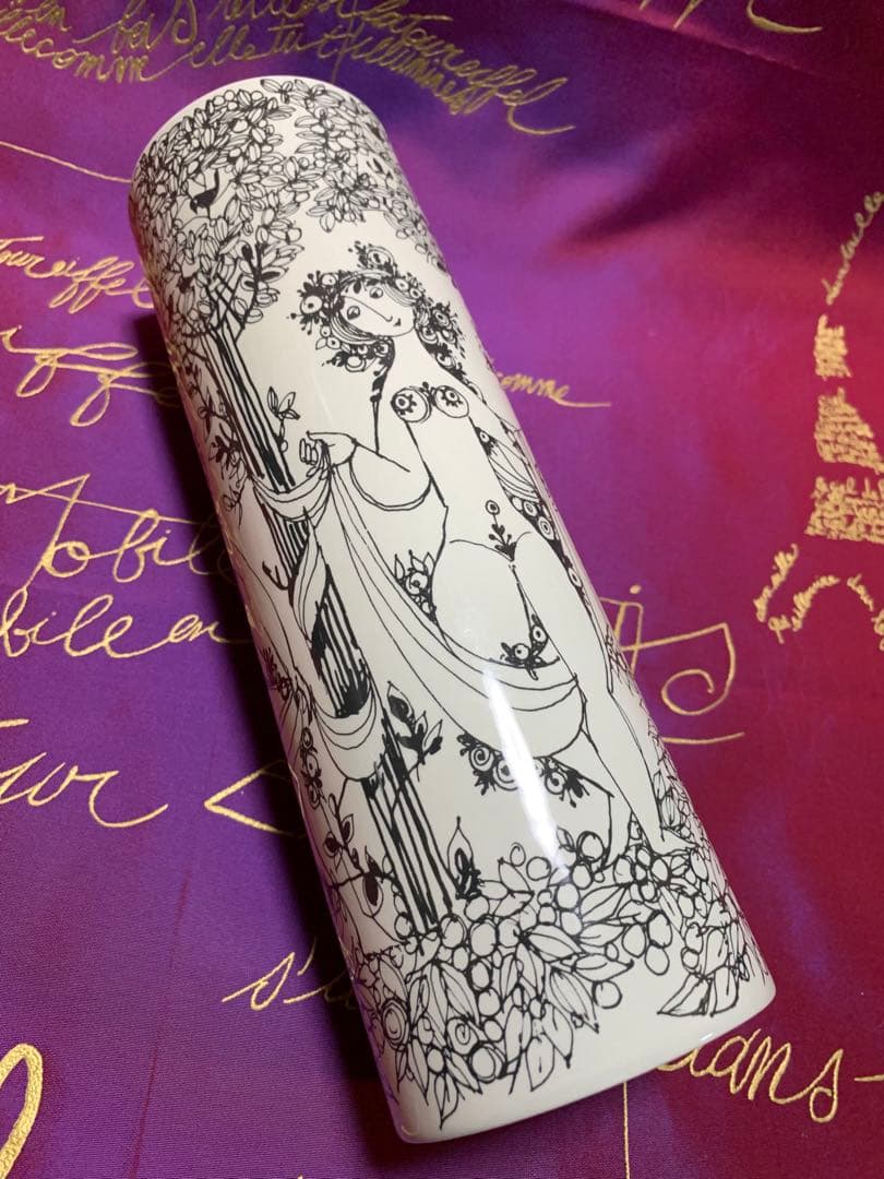 ビヨンヴィンブラッド　ニモール窯の高さ27㎝の大型ビンテージ可愛い少女３人柄花瓶