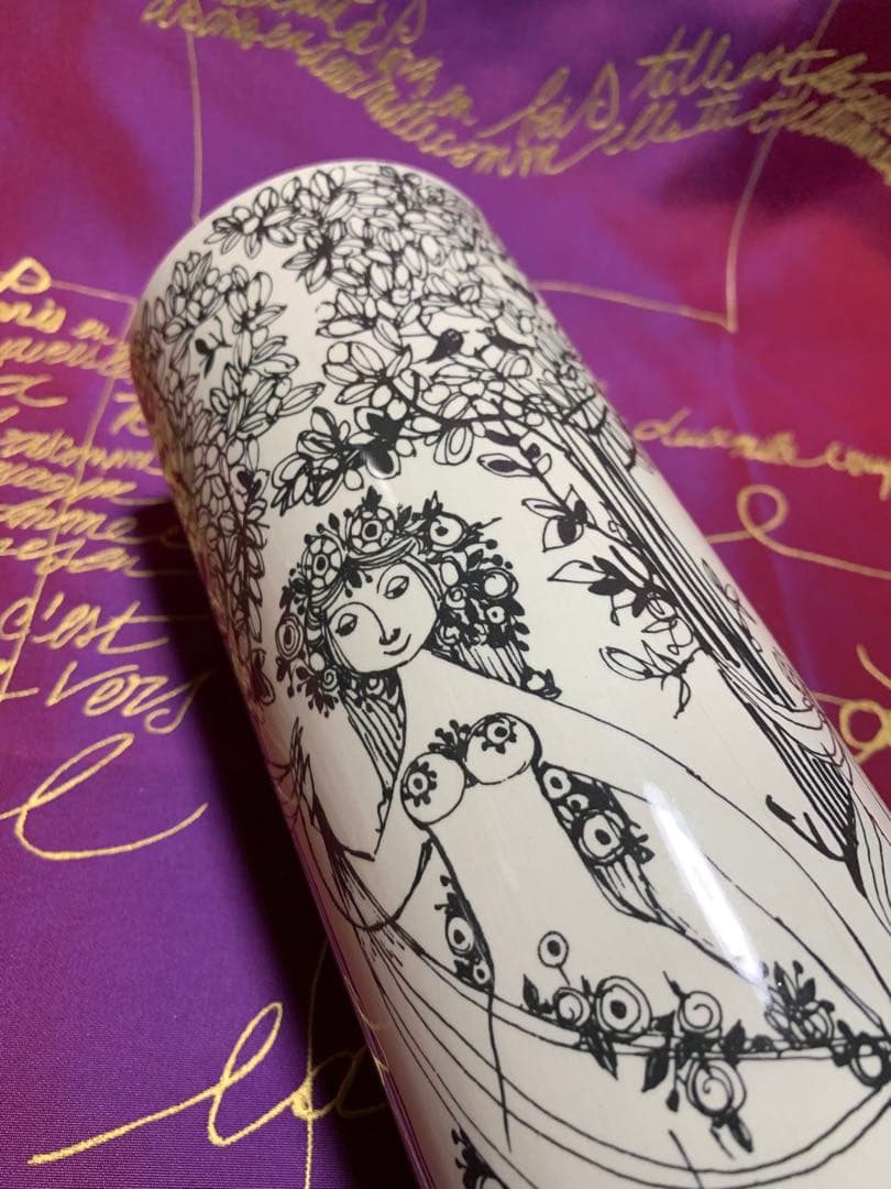 ビヨンヴィンブラッド　ニモール窯の高さ27㎝の大型ビンテージ可愛い少女３人柄花瓶