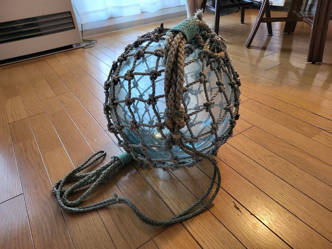 ガラスの浮き玉。大小セット大1個小2個