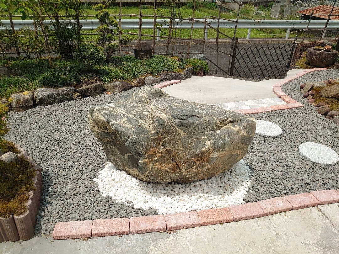 京都産 庭石 大江山 約400kg 観賞石 日本庭園 - メルカリ