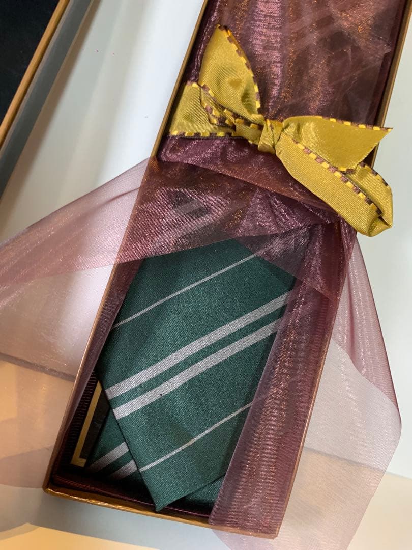 絶版 ノーブルコレクション スリザリン シルク製ネクタイ マダムマルキン箱入り ダンヒル dunhill ネクタイ 全6種 マルベリー シルク 100% 幅8cm 人気
