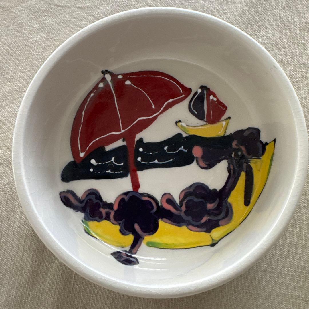 リッツカールトン　パラソルとヨットとトイプードルのデザインの陶器ボウル