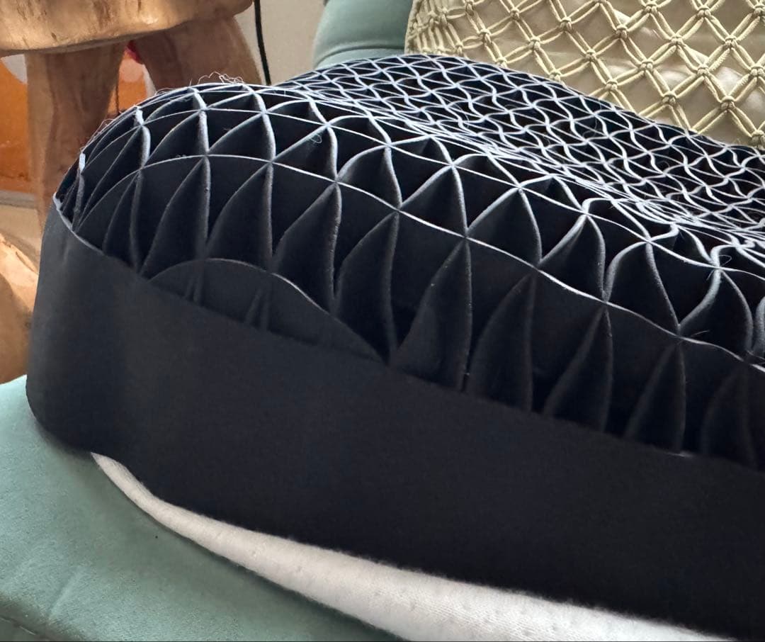 ヒツジのいらない枕 - 極柔 - 黒