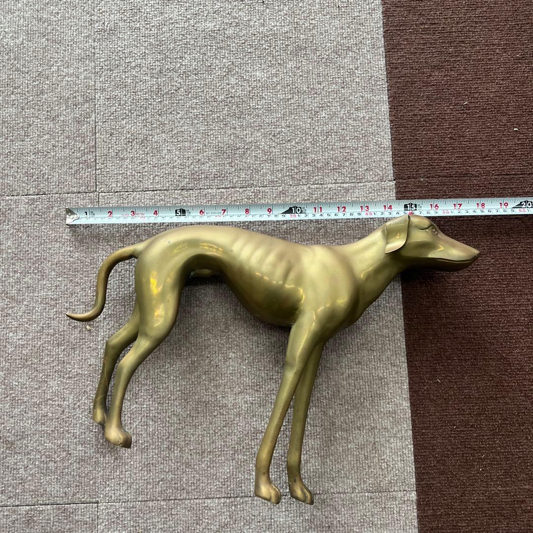 犬の置物 イングリッシュグレイハウンド 真鍮製？ オブジェ