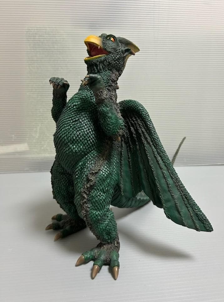 エクスプラス FAVORITE SCULPTORS LINEに『大巨獣ガッパ』 - メルカリ