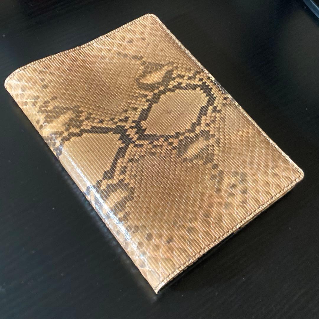 ダイヤモンドパイソンa5手帳カバー