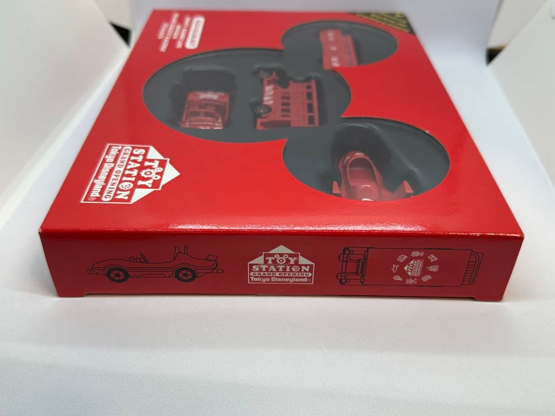 《新品未開封》TDL限定 トイステーションオープン記念　レッドカラーセット