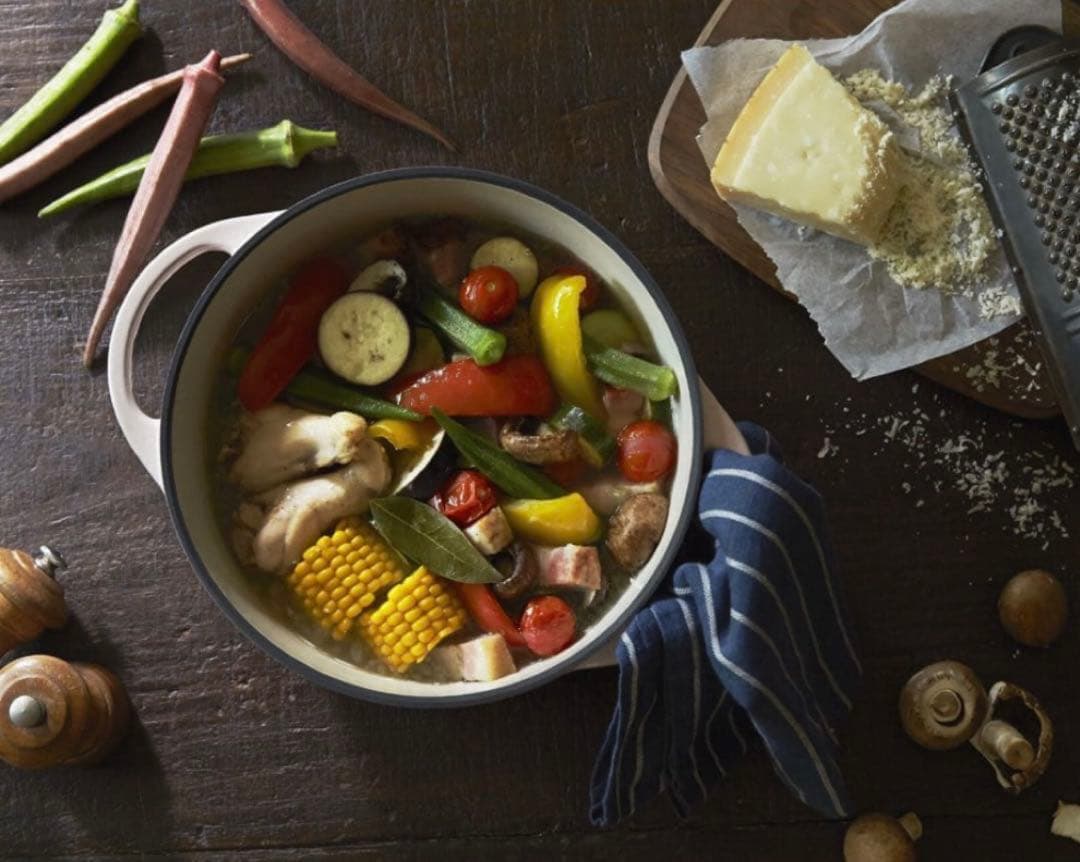 バーミキュラ オーブンポット ラウンド 18cm ブラック 新品未使用