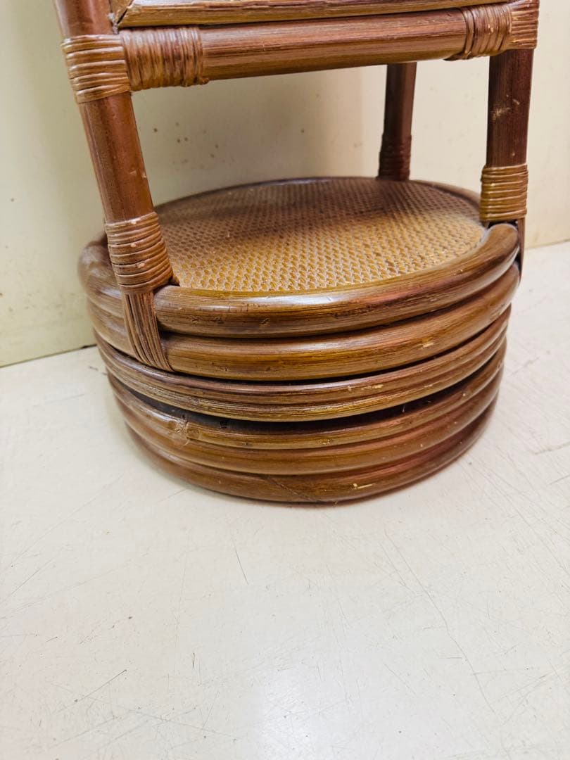 ラタン風スタンドミラー スリッパフック付き 昭和レトロ アンティーク カガミ 鏡