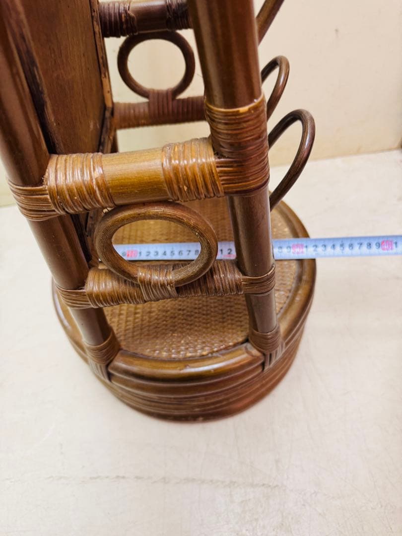 ラタン風スタンドミラー スリッパフック付き 昭和レトロ アンティーク カガミ 鏡