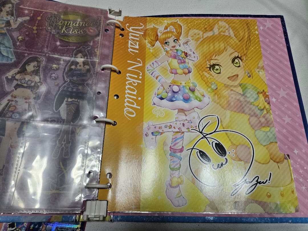 楽一番公式アカウント95さま専用　アイカツカード大量(R.PR含)　バインダー