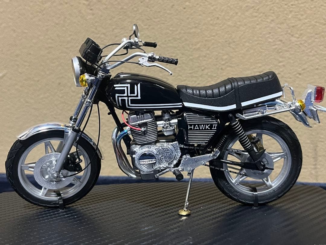 ママン様専用』HONDA HAWK II プラモデル完成品（マイキーバブ仕様