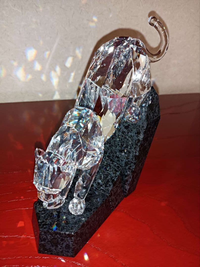 フィギュリン3点★美術館の様なお部屋に★スワロフスキー★