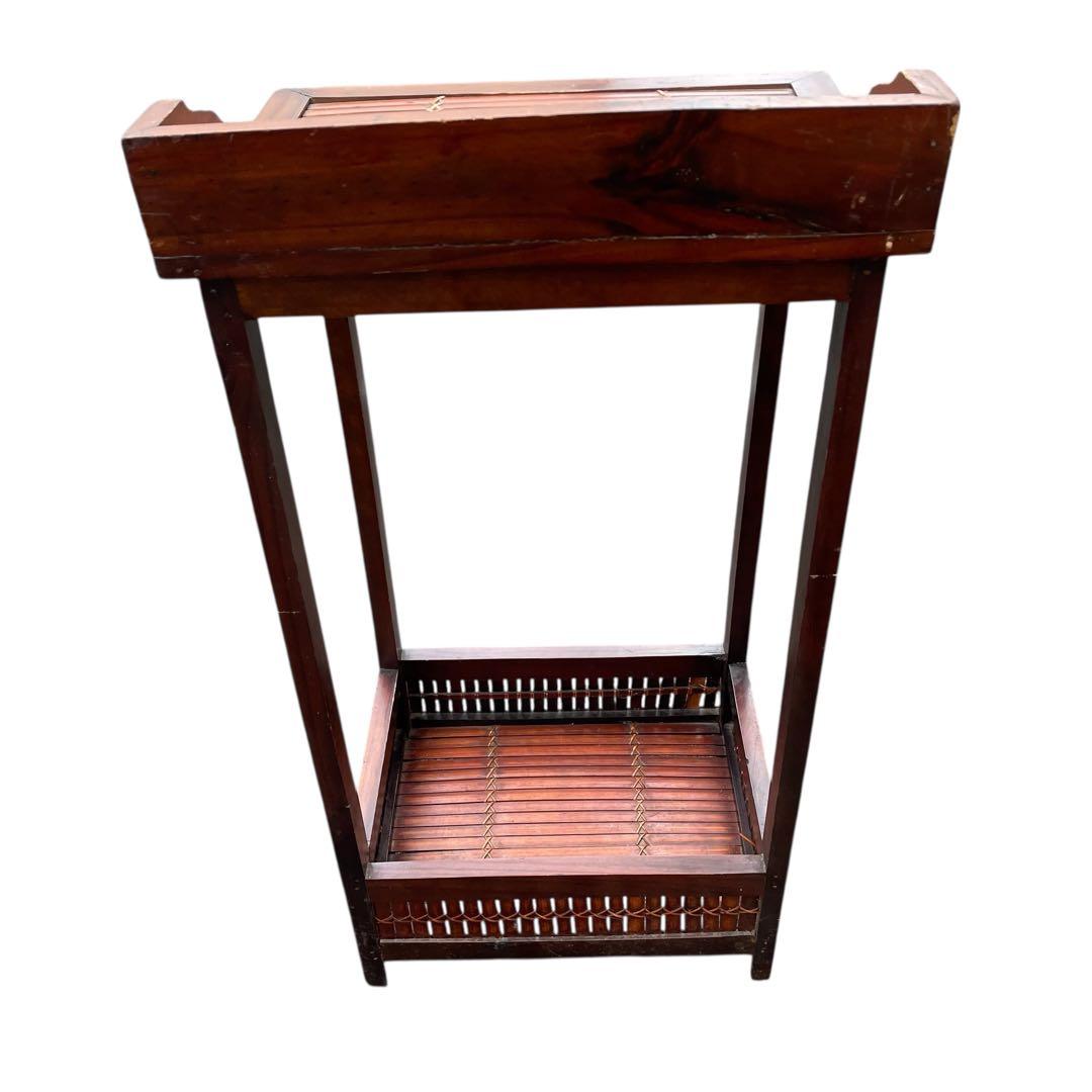 インドネシア製　輸入家具　竹細工 華台 照明台 飾り棚　アンティーク　アジアン