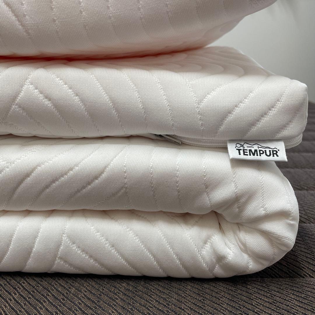 【極美品】TEMPUR テンピュール 　イーズトッパー　シングル　厚み3cm