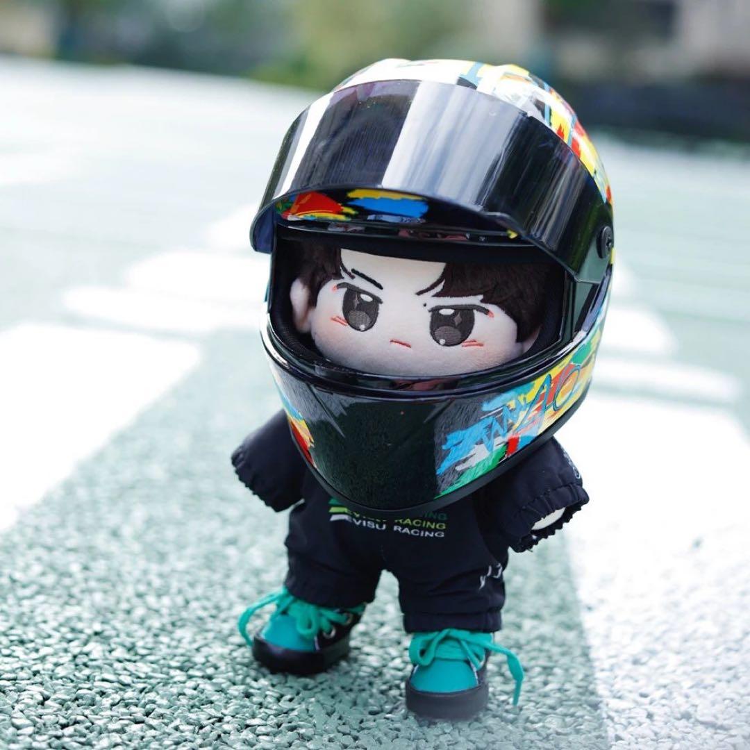 20cm 王一博 バイク ぬいぐるみ 着せ替え お洋服 ヘルメット 陳情令