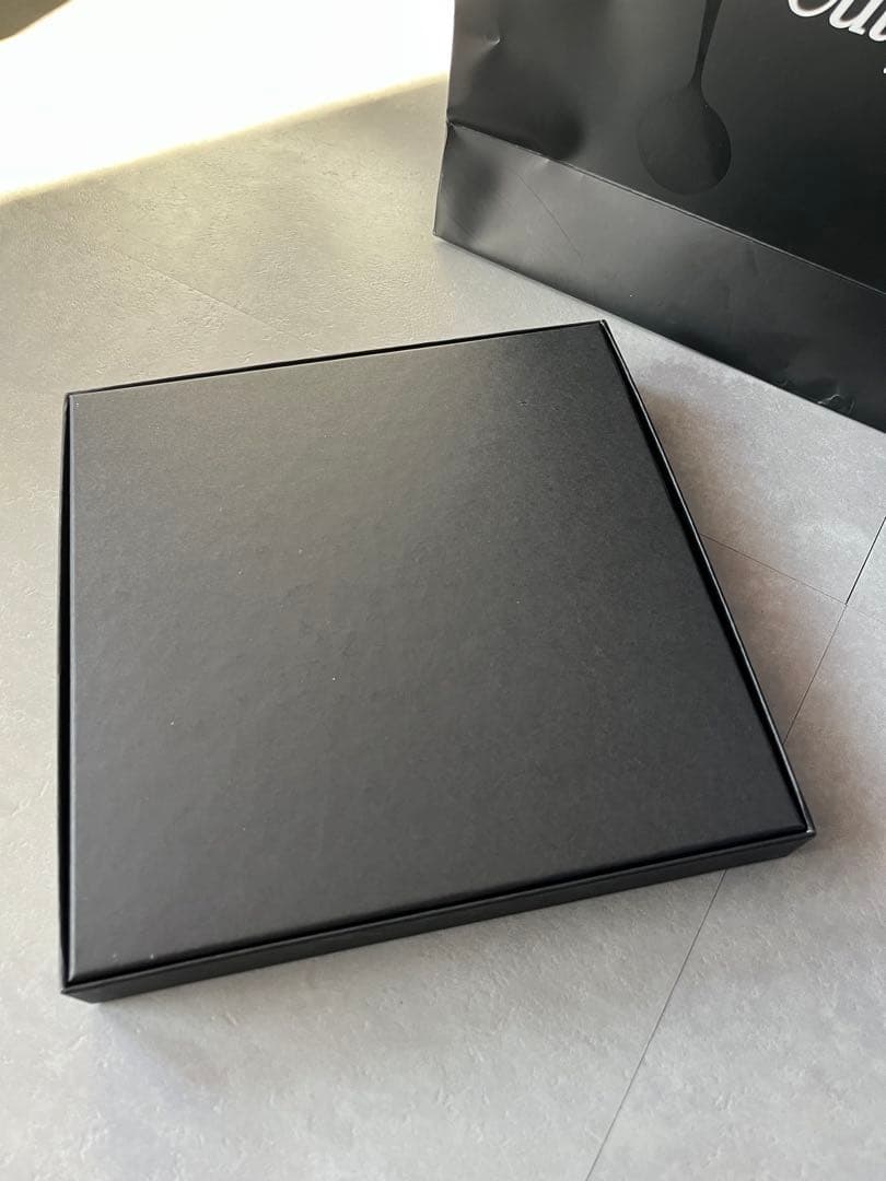 クチポール　ゴア　Cutipol GOA新品未使用　ブラック×シルバー