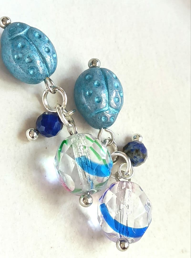 9122 てんとう虫 チェコビーズ ラピスラズリ ブルー パーツ