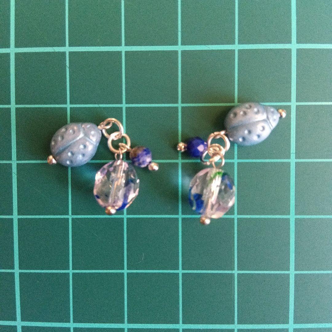 9122 てんとう虫 チェコビーズ ラピスラズリ ブルー パーツ