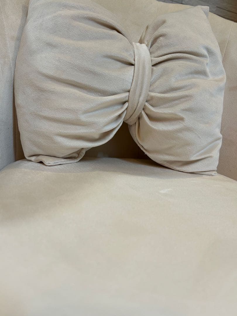 used】ドレッサー 椅子 リボンクッション付き チェア ベージュ - メルカリ