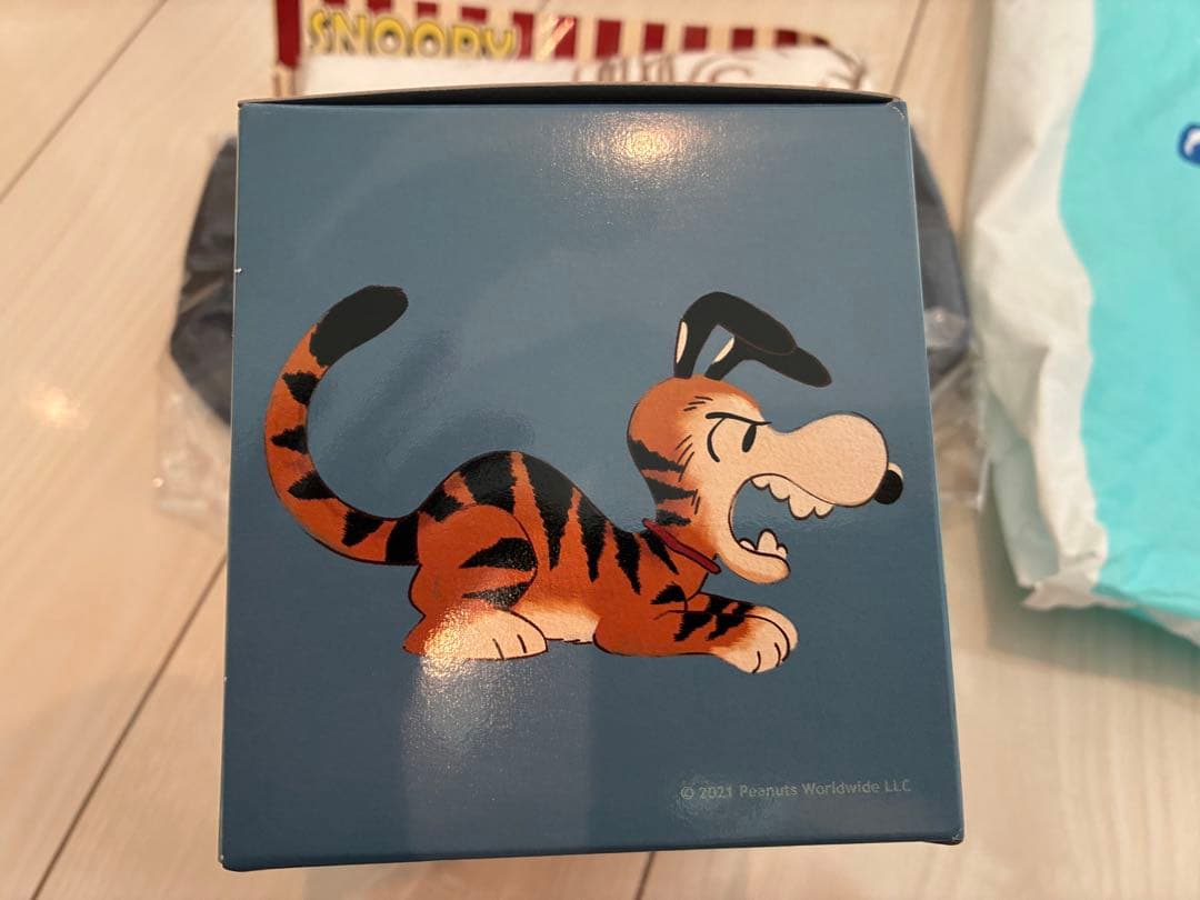 スヌーピーペルソナ　寅年　吉徳大光　タオル　保冷バックの3点セット！