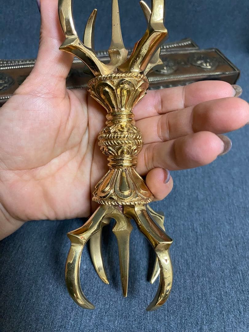 美しい作りの五鈷杵 バジュラ 密教法具 チベット密教 ダライラマ