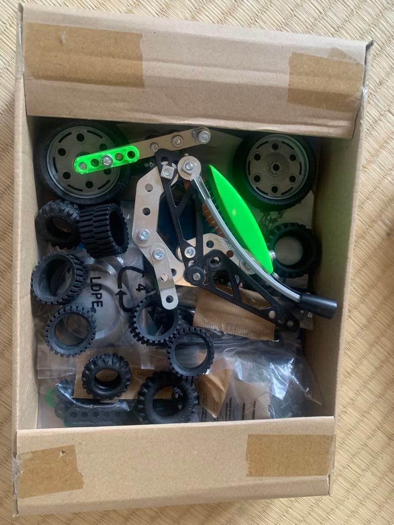 早い者勝ち！ MECCANO 5in1バイク＋3in1ブルドーザー お得セット