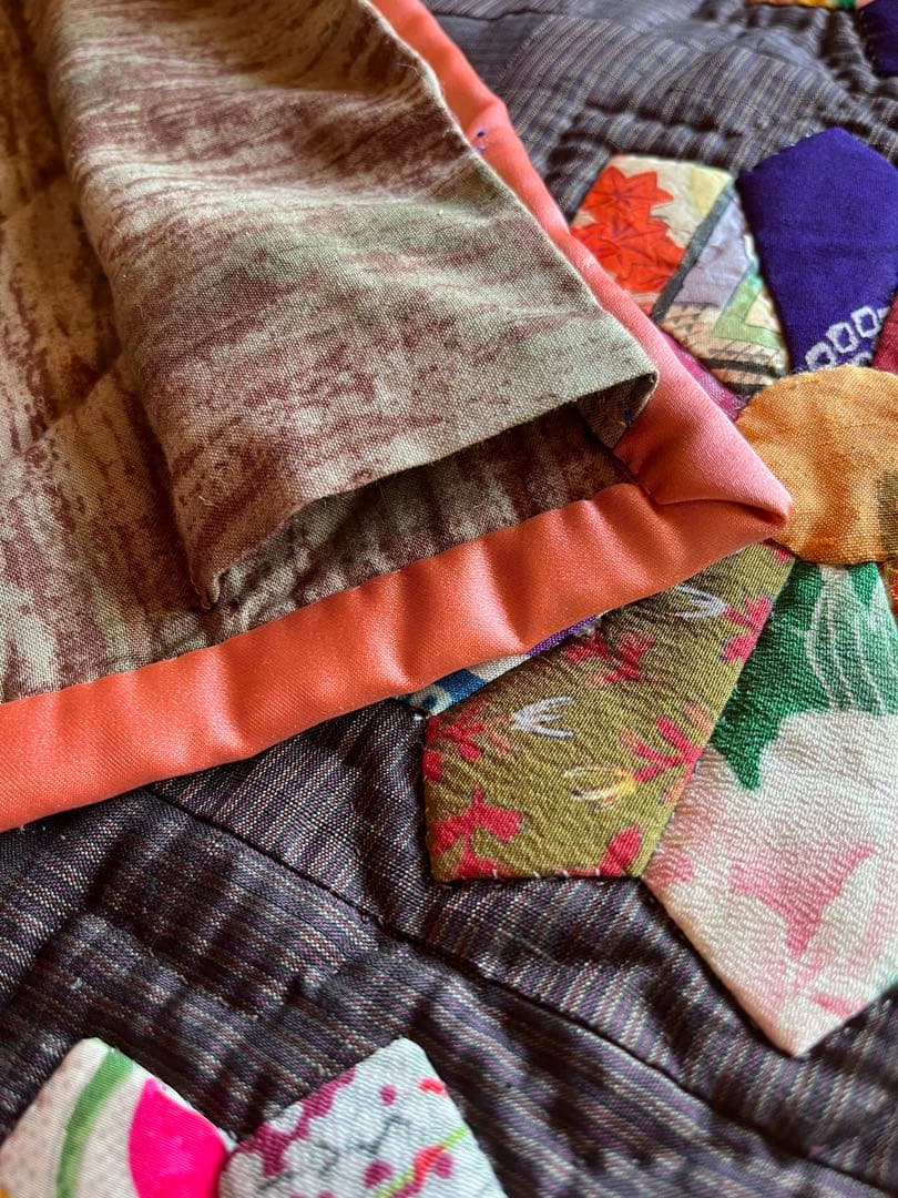 パッチワーク　タペストリー　和柄