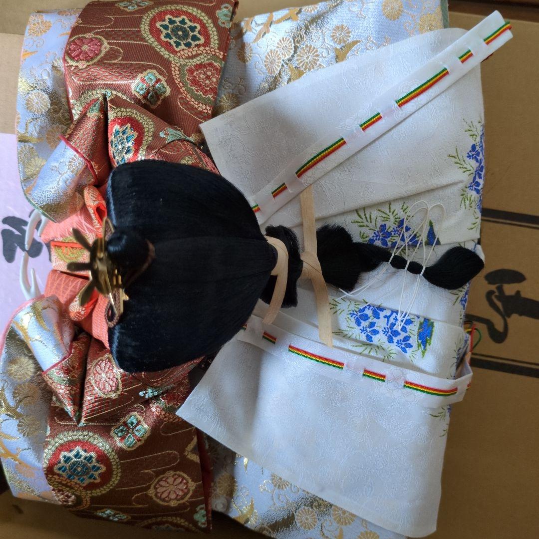 2)雛人形 5人飾り木製塗二段の人形、段、親王台セット セット11000円