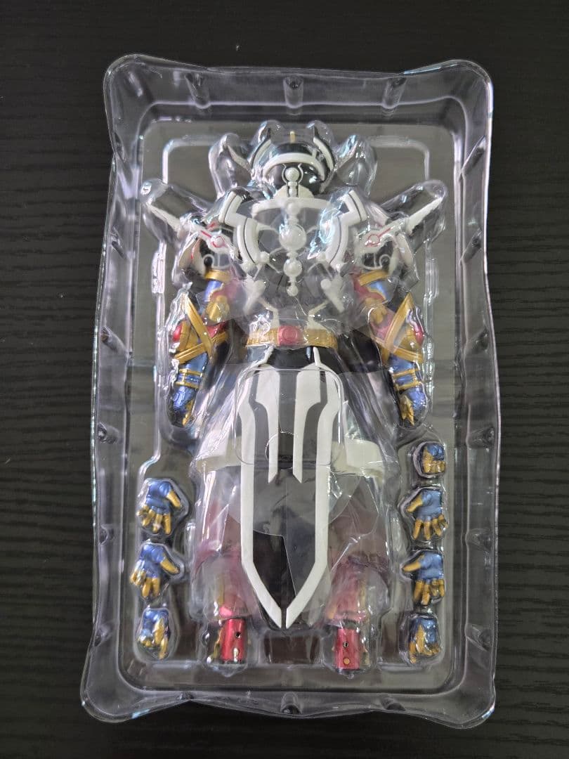 S.H.Figuarts 仮面ライダーエボル ブラックホールフォーム