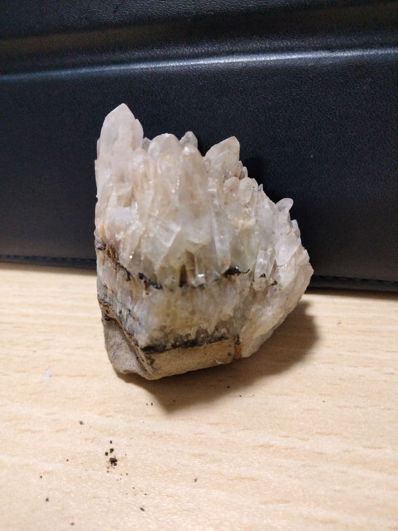 秋田県荒川鉱山水晶　国産鉱物　天然水晶　国産鉱物　番号1