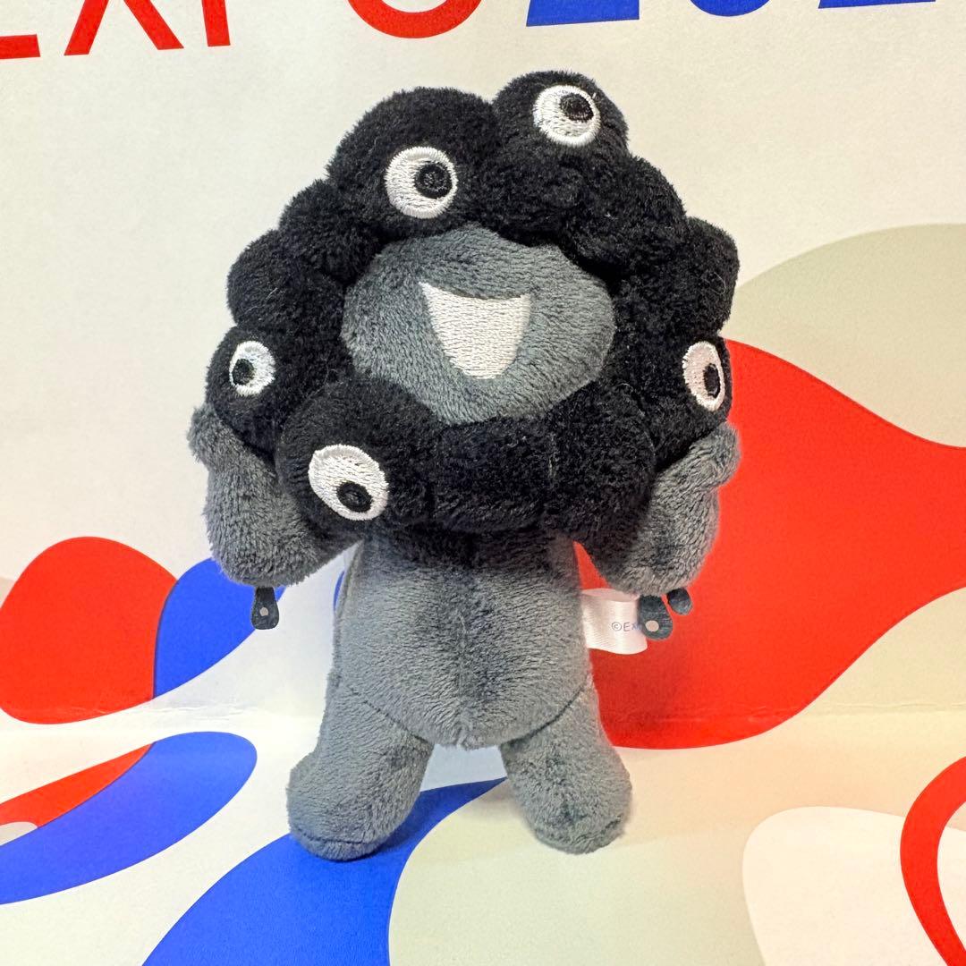 黒ミャクミャク カラビナ付き 立ち 大阪関西万博会場限定 ブラック