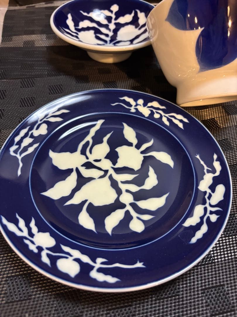 ４点セット 深川製磁 草花折枝白抜紋 アルテ・ウァン