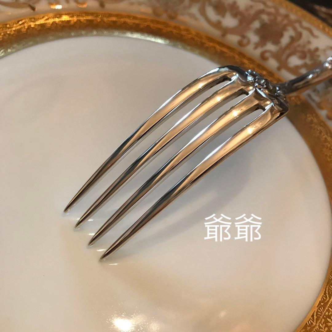 フランス 純銀製／フォーク２本／Puiforcat ピュイフォルカ／「アイリス」