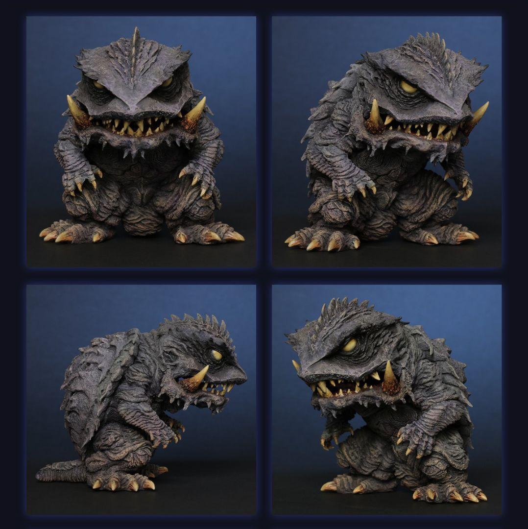 デフォリアル トラウマガメラ 1999 少年リック 限定 フィギュア イリス