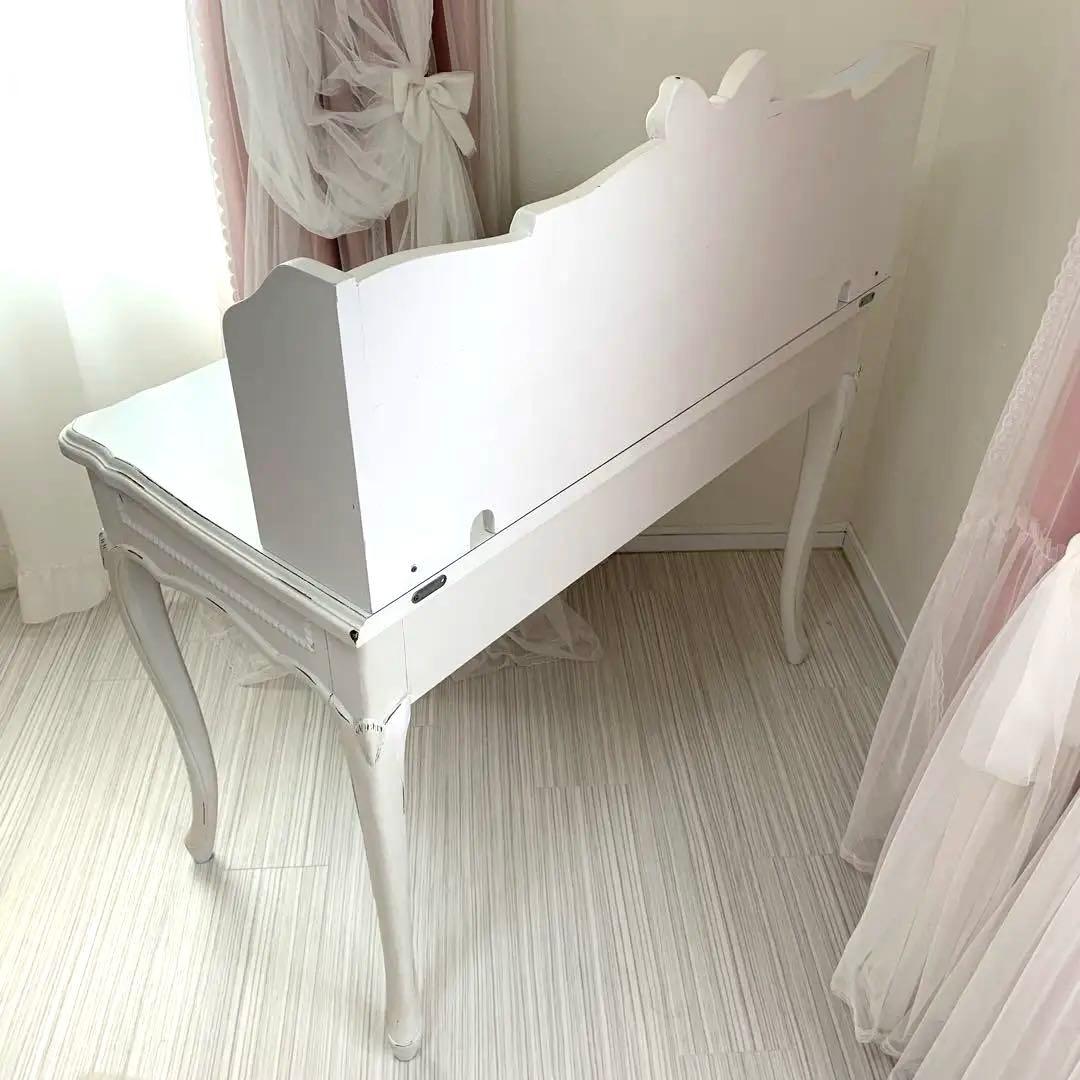 リュバンシュ 吉川ひなの レア ロマプリ 人気完売 クラシック ホワイト