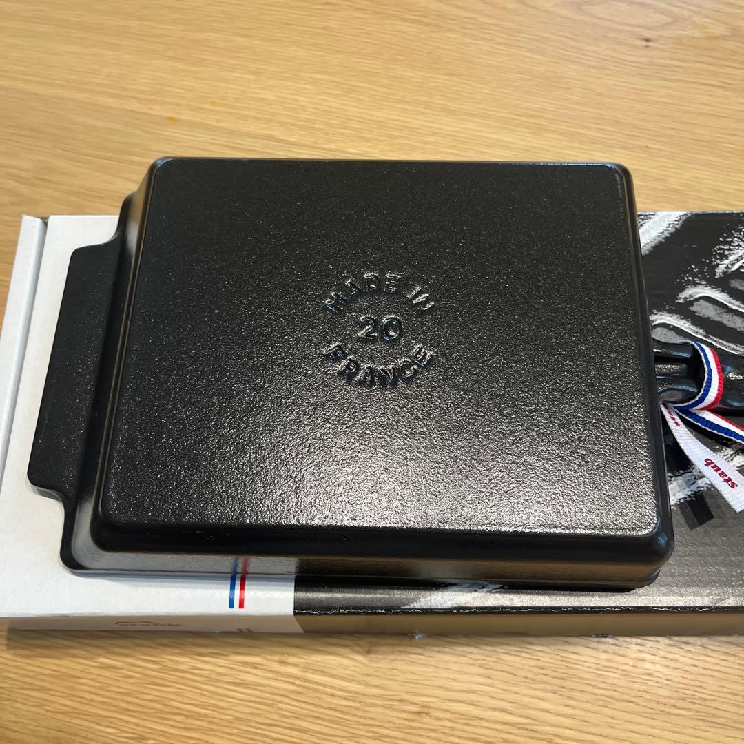 ストウブ　片手スクエアパン　エッグパン