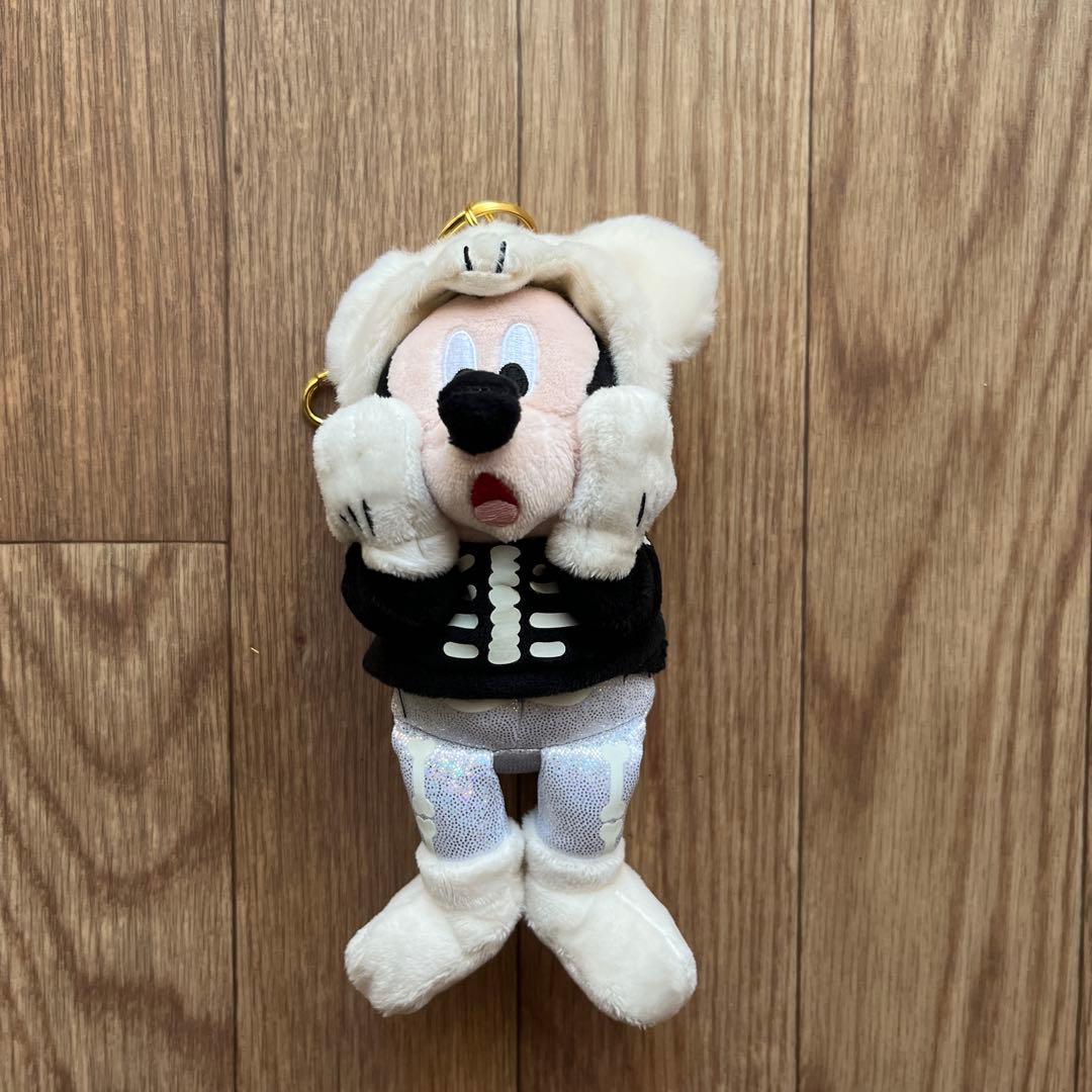 ディズニーストア 限定 ミッキー ぬいぐるみキーチェーン ハロウィン